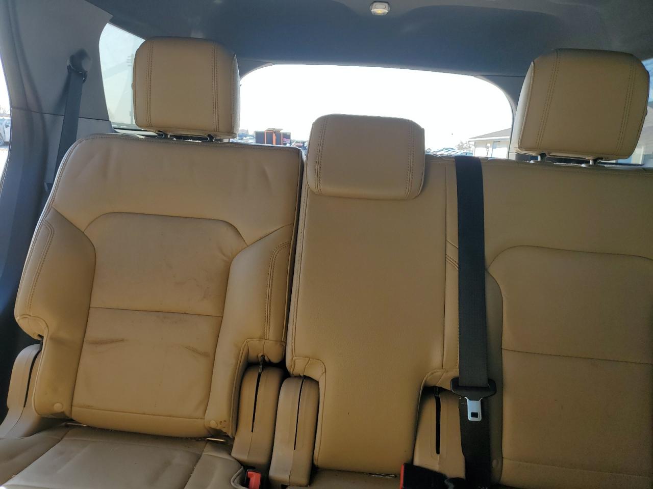 2016 Ford Explorer - Image 10