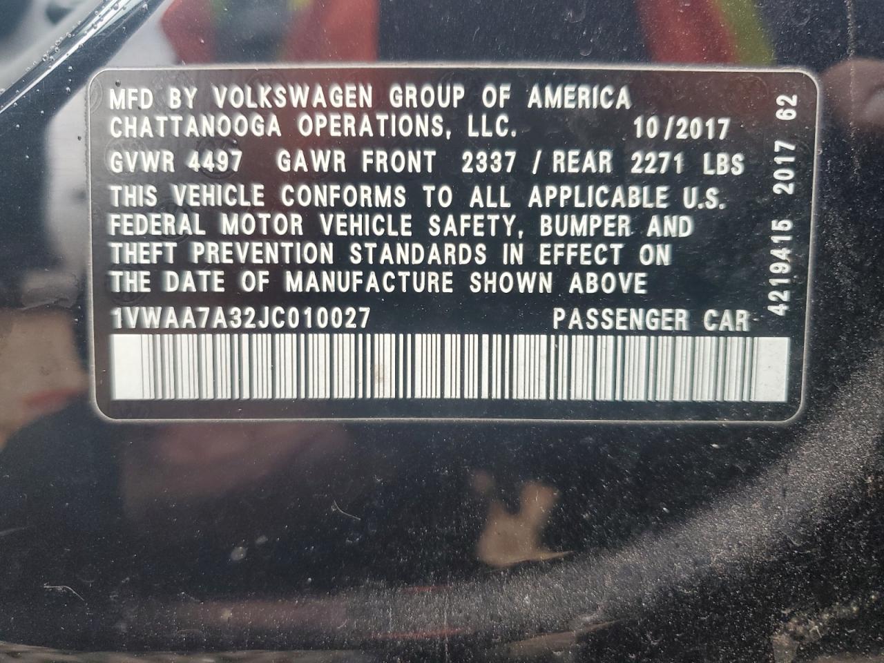 2018 Volkswagen Passat - Image 14