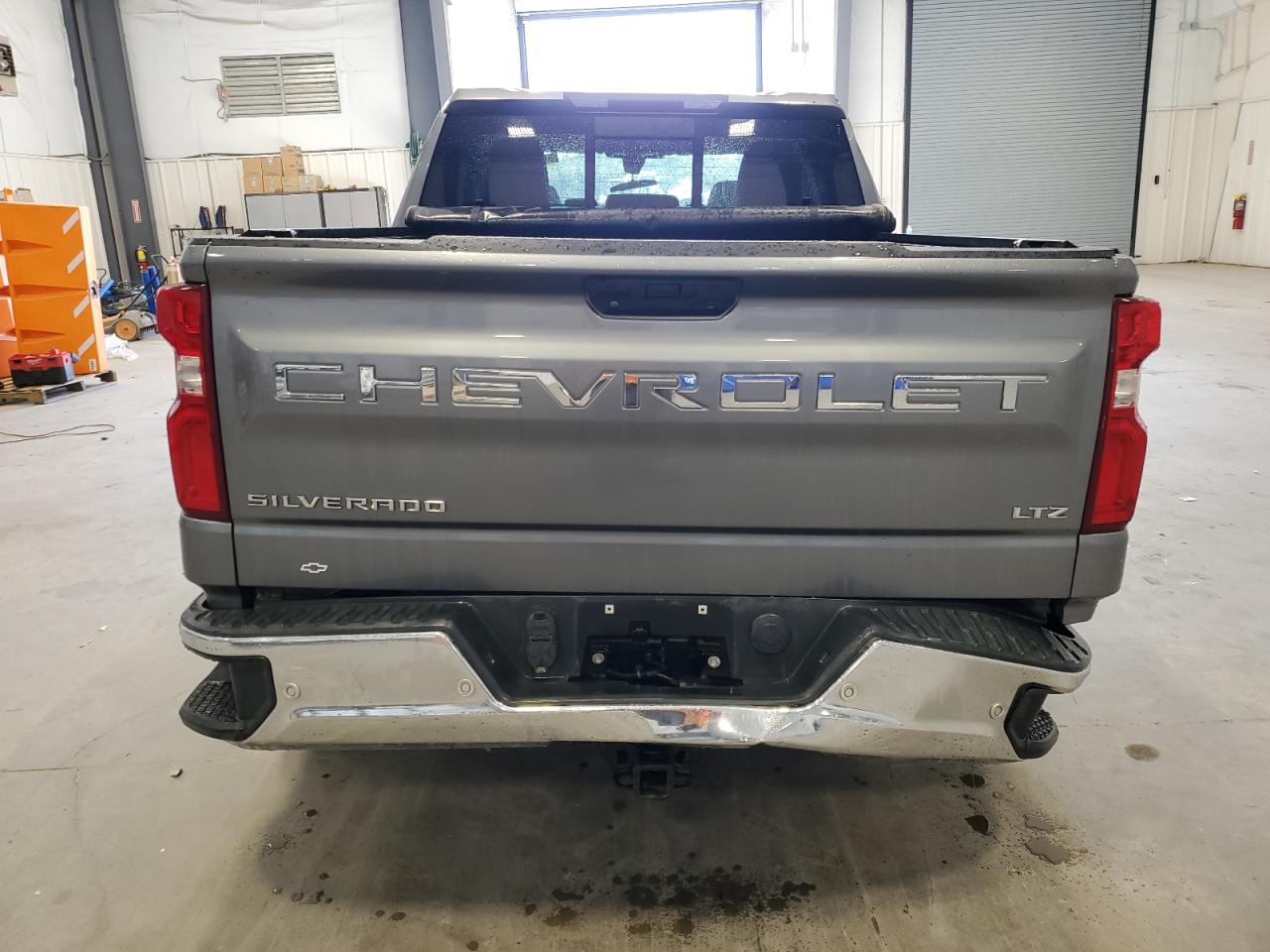 2020 Chevrolet Silverado - Image 6