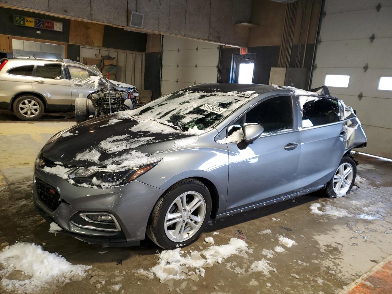 Indianapolis, IN에서 판매 중인 2018 Chevrolet Cruze Lt - Rear End