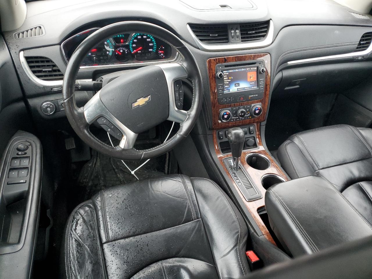 2013 Chevrolet Traverse - Image 8