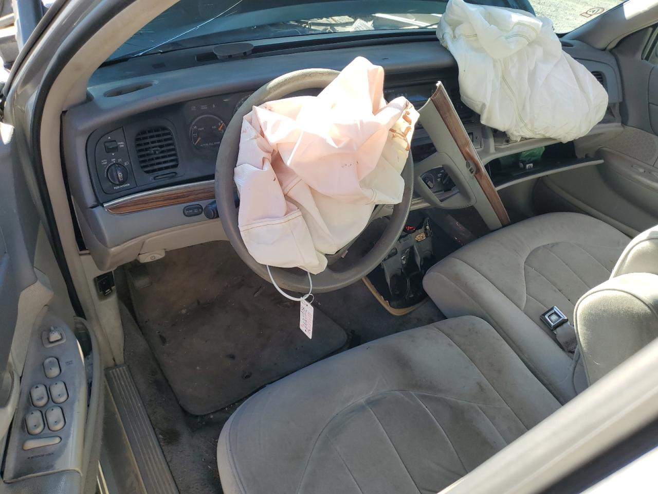 1997 Ford Crown Victoria - Image 8
