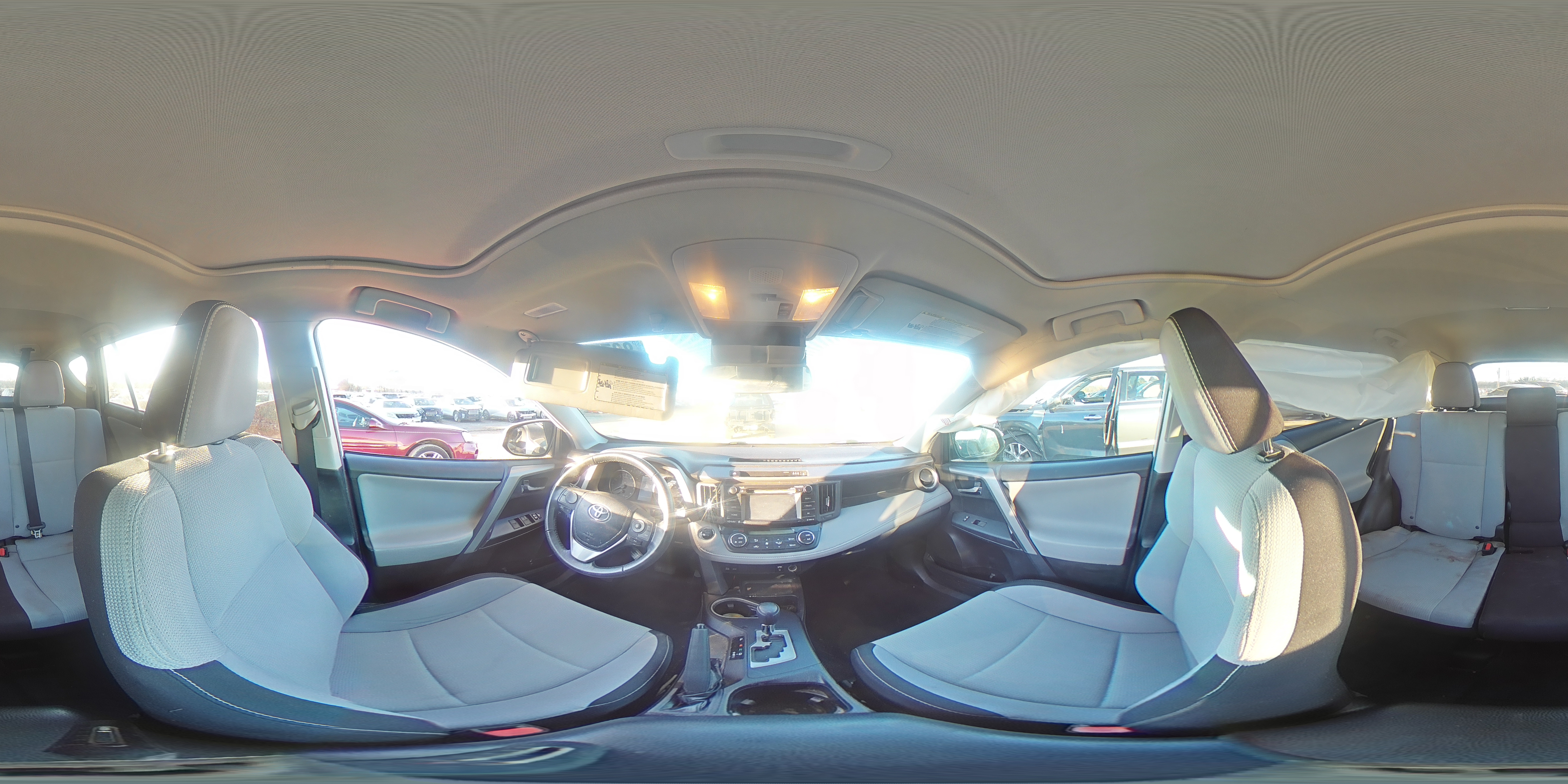 2018 Toyota RAV 4 - Image 14