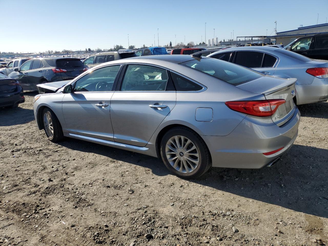 2015 Hyundai Sonata - Image 2