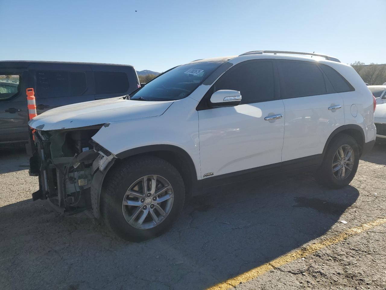 2014 Kia Sorento Lx for Sale in Las Vegas, NV - Front End