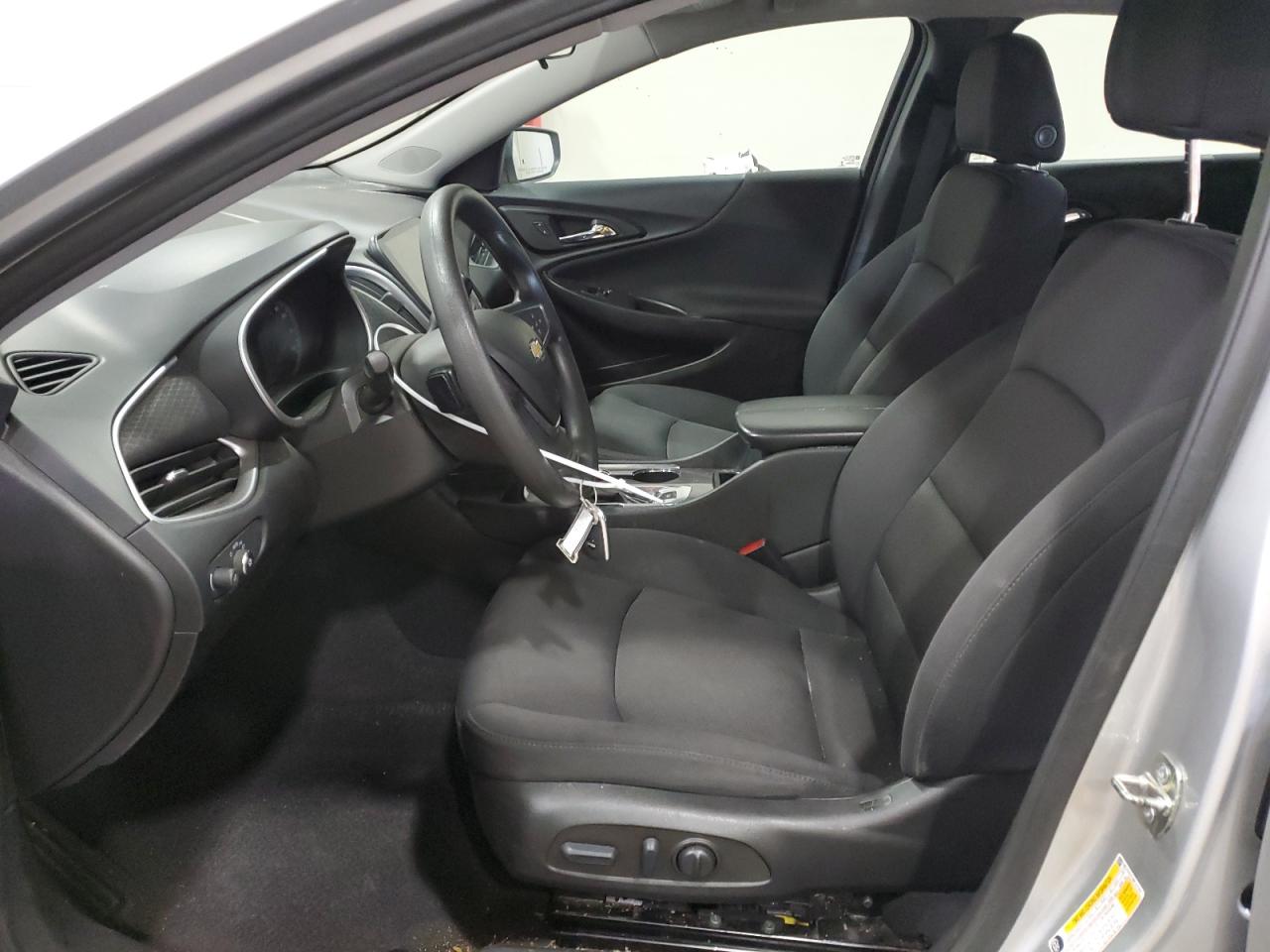 2022 Chevrolet Malibu - Image 7