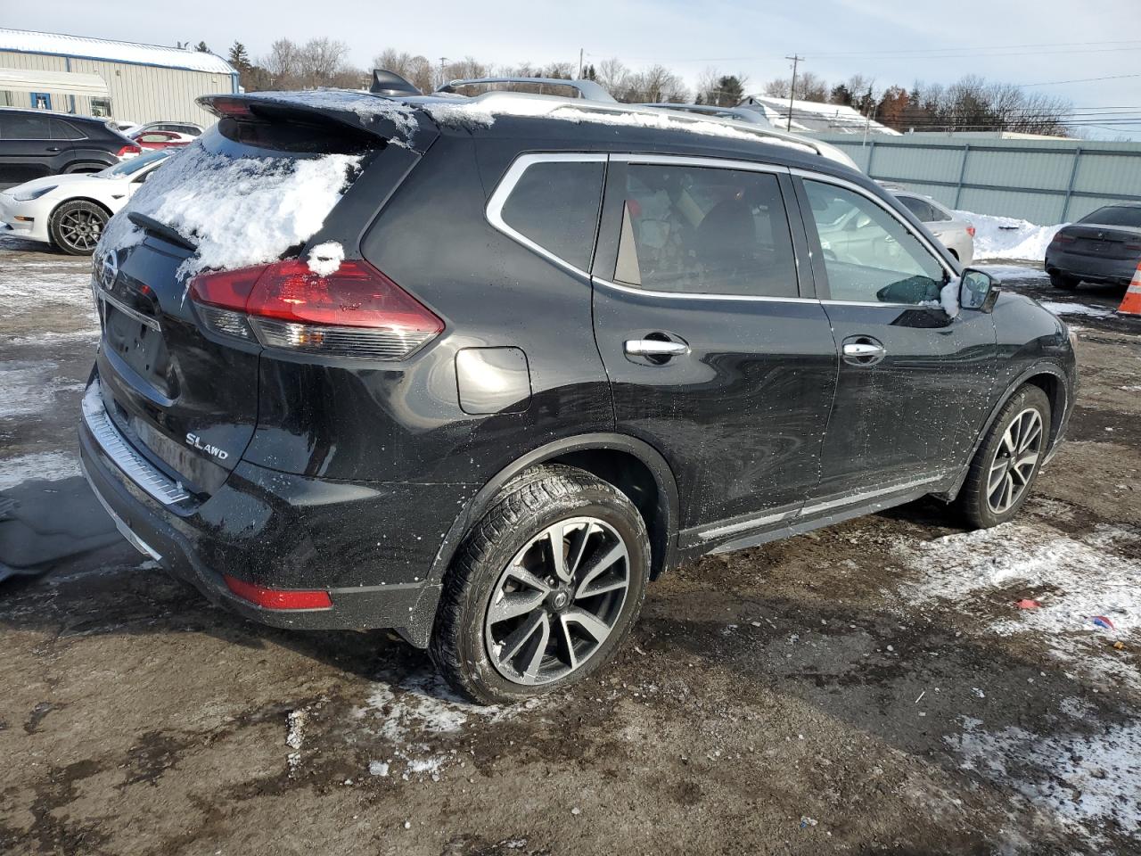 2019 Nissan Rogue - Image 3