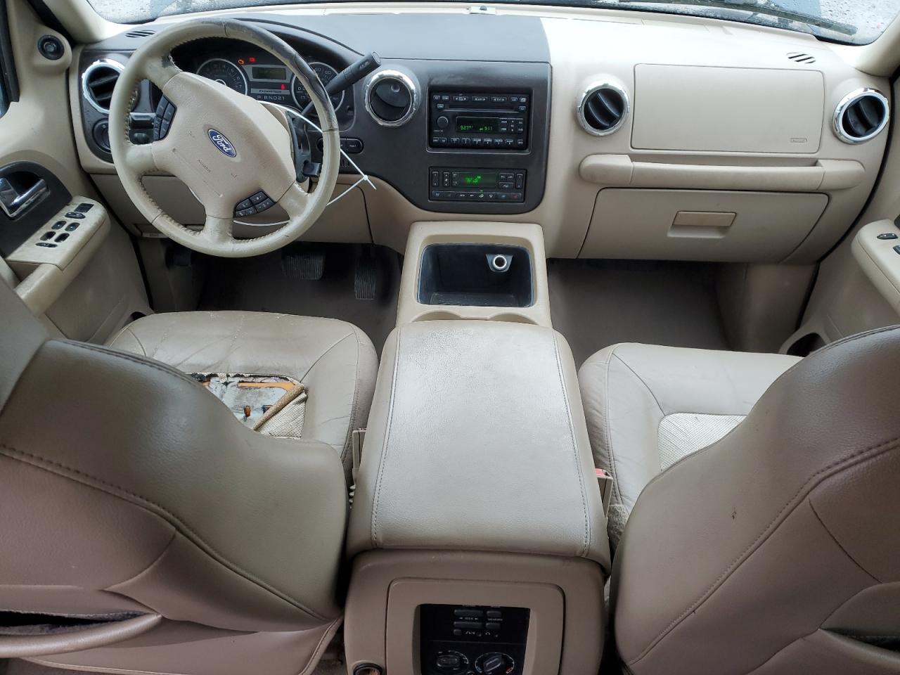 2006 Ford Expedition - Image 8