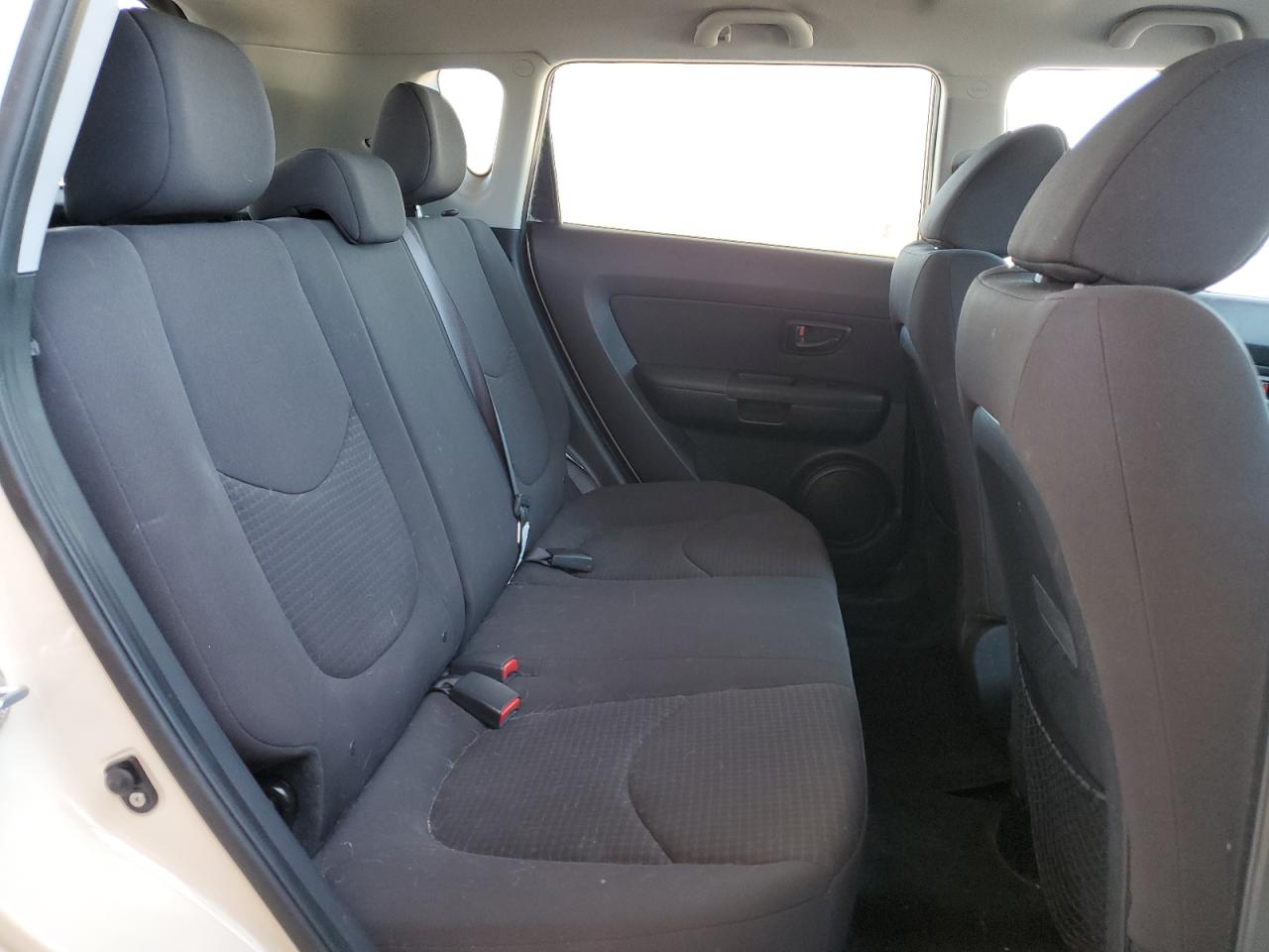 2013 Kia Soul - Image 12