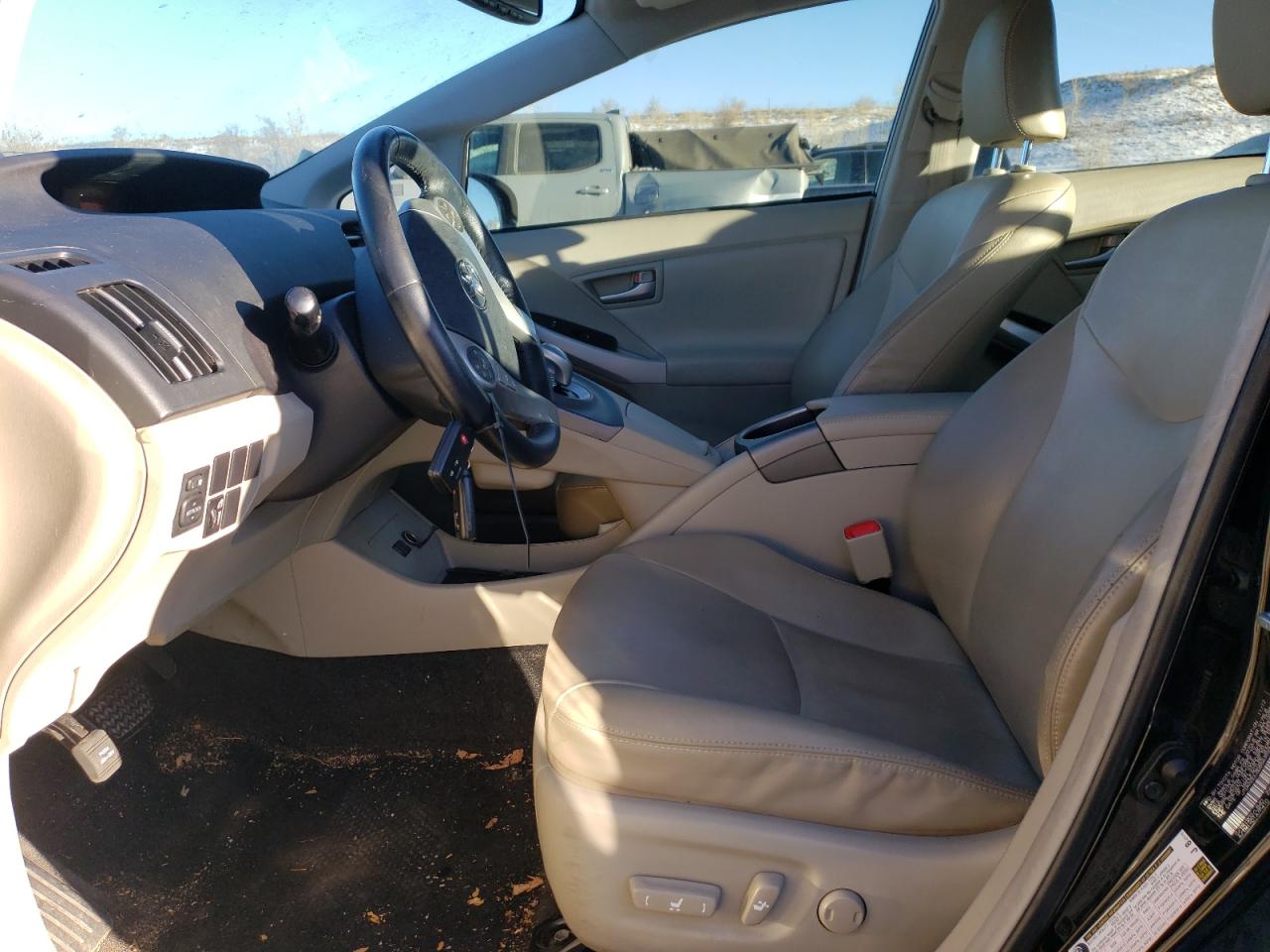 2013 Toyota Prius - Image 7