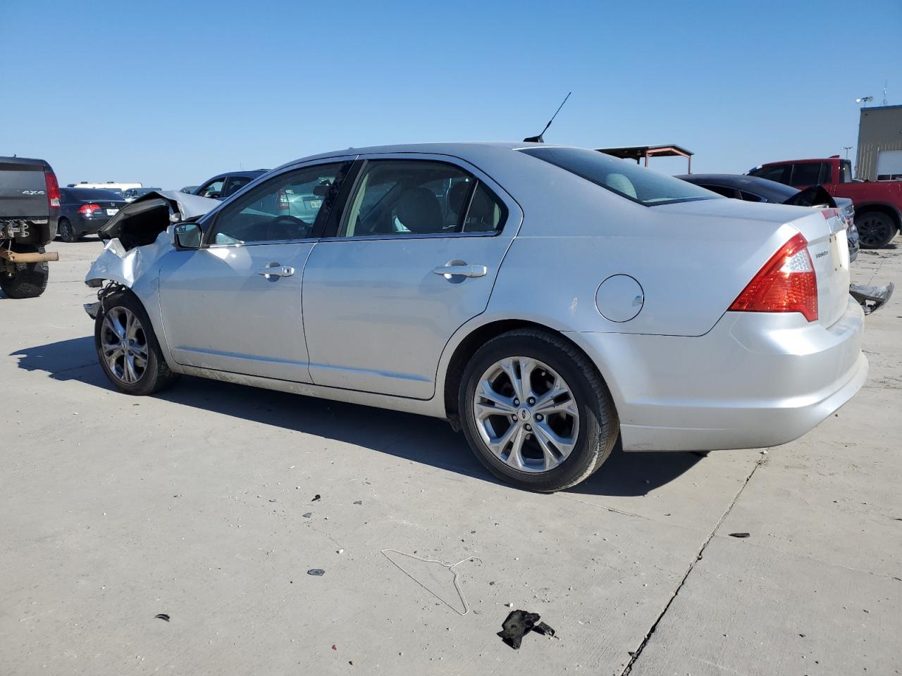 2012 Ford Fusion - Image 2