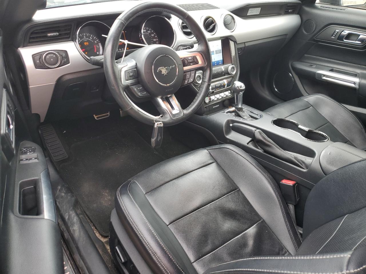 2016 Ford Mustang - Image 8
