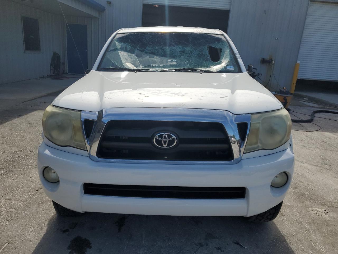 2008 Toyota Tacoma - Image 5