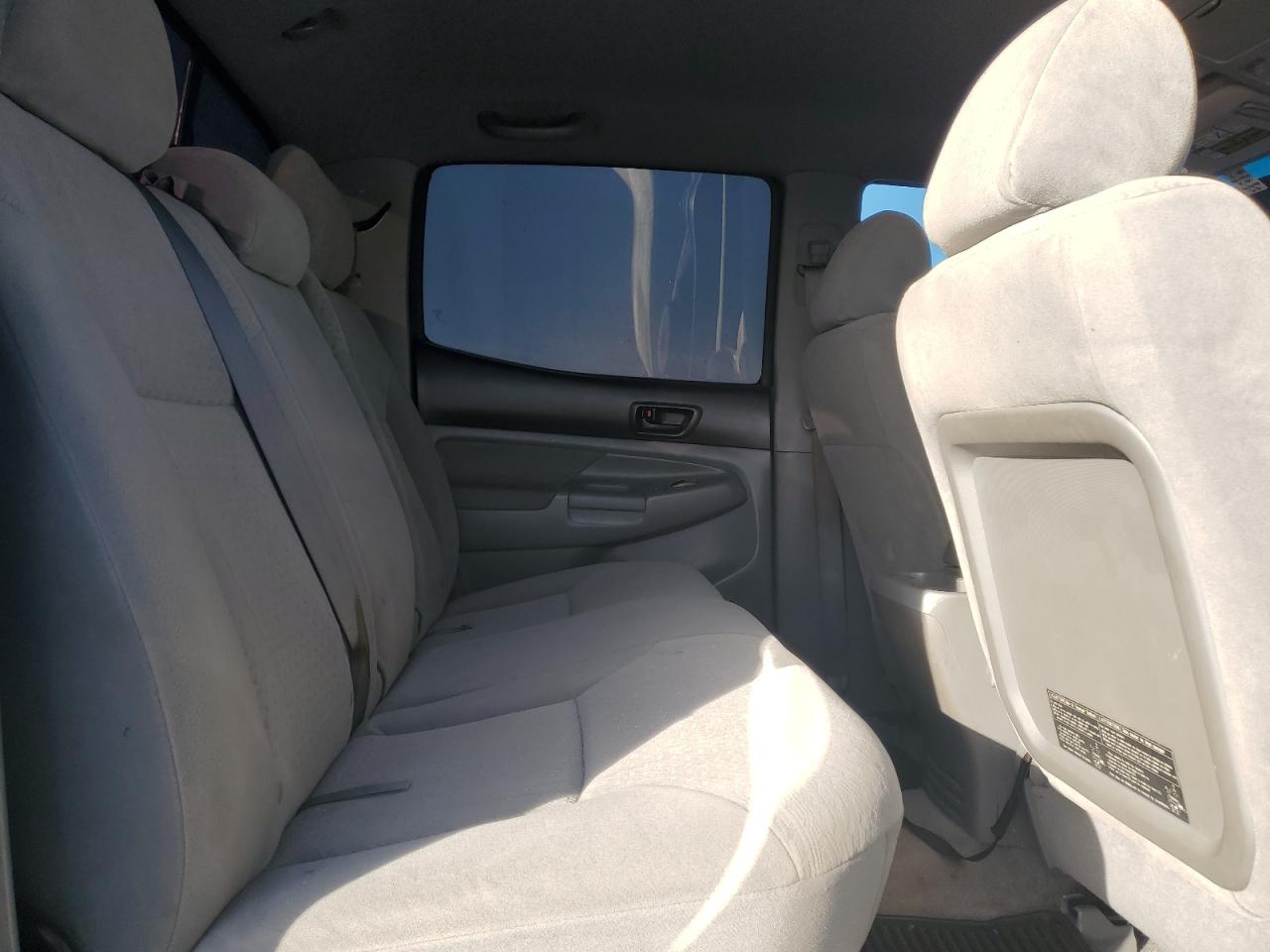 2007 Toyota Tacoma - Image 10