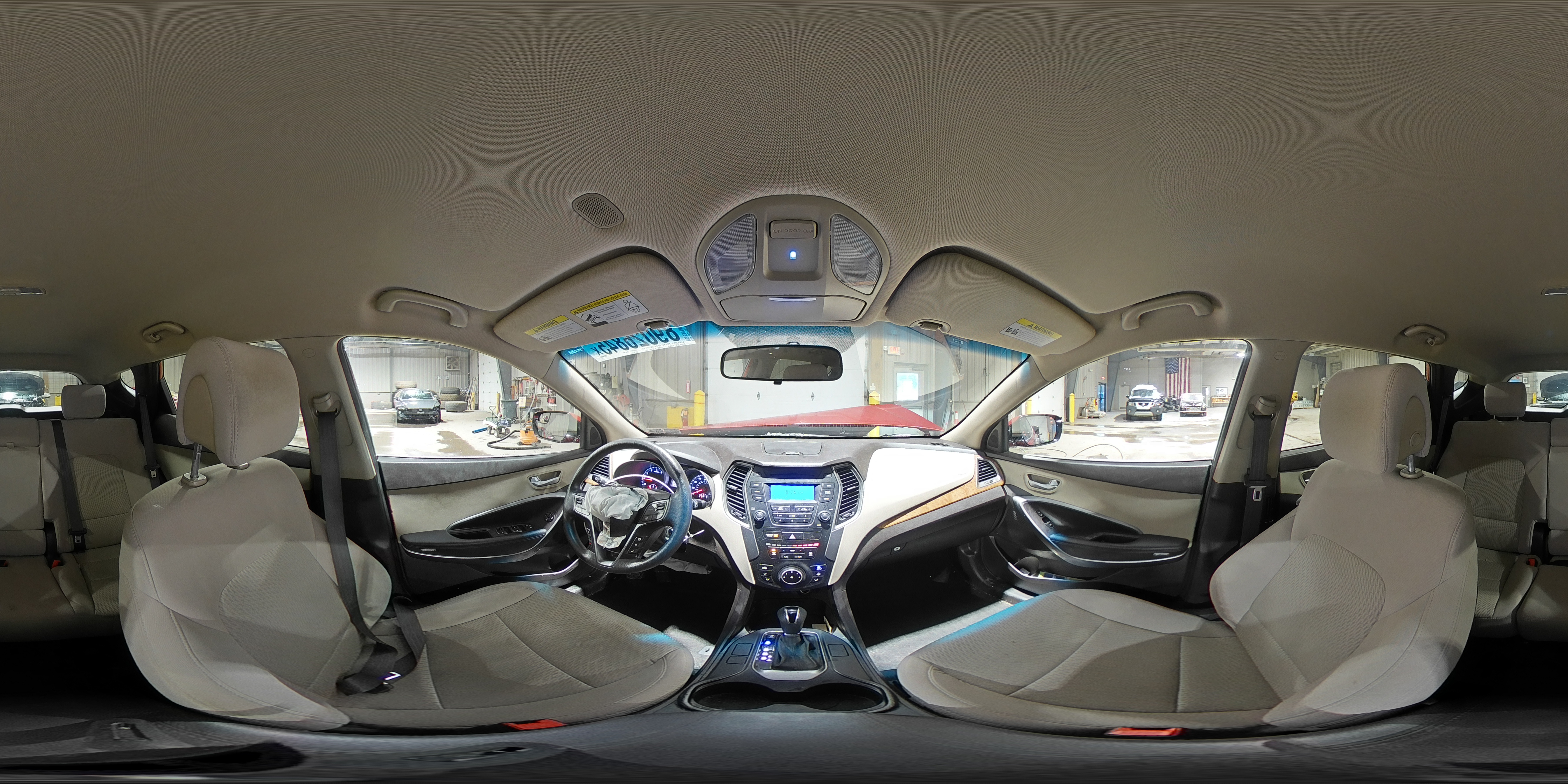 2016 Hyundai Santa Fe - Image 14