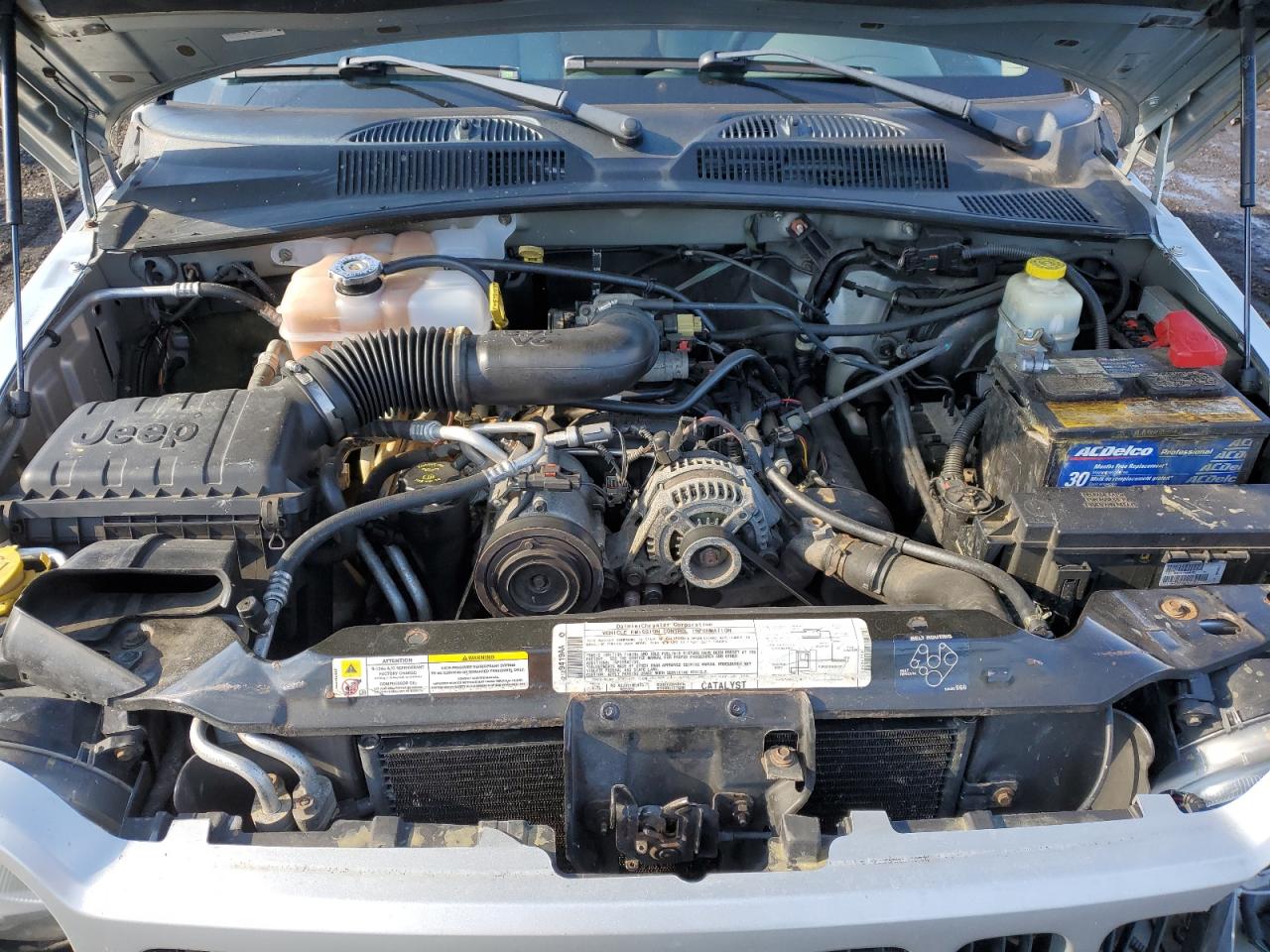 2006 Jeep Liberty (North America) - Image 12