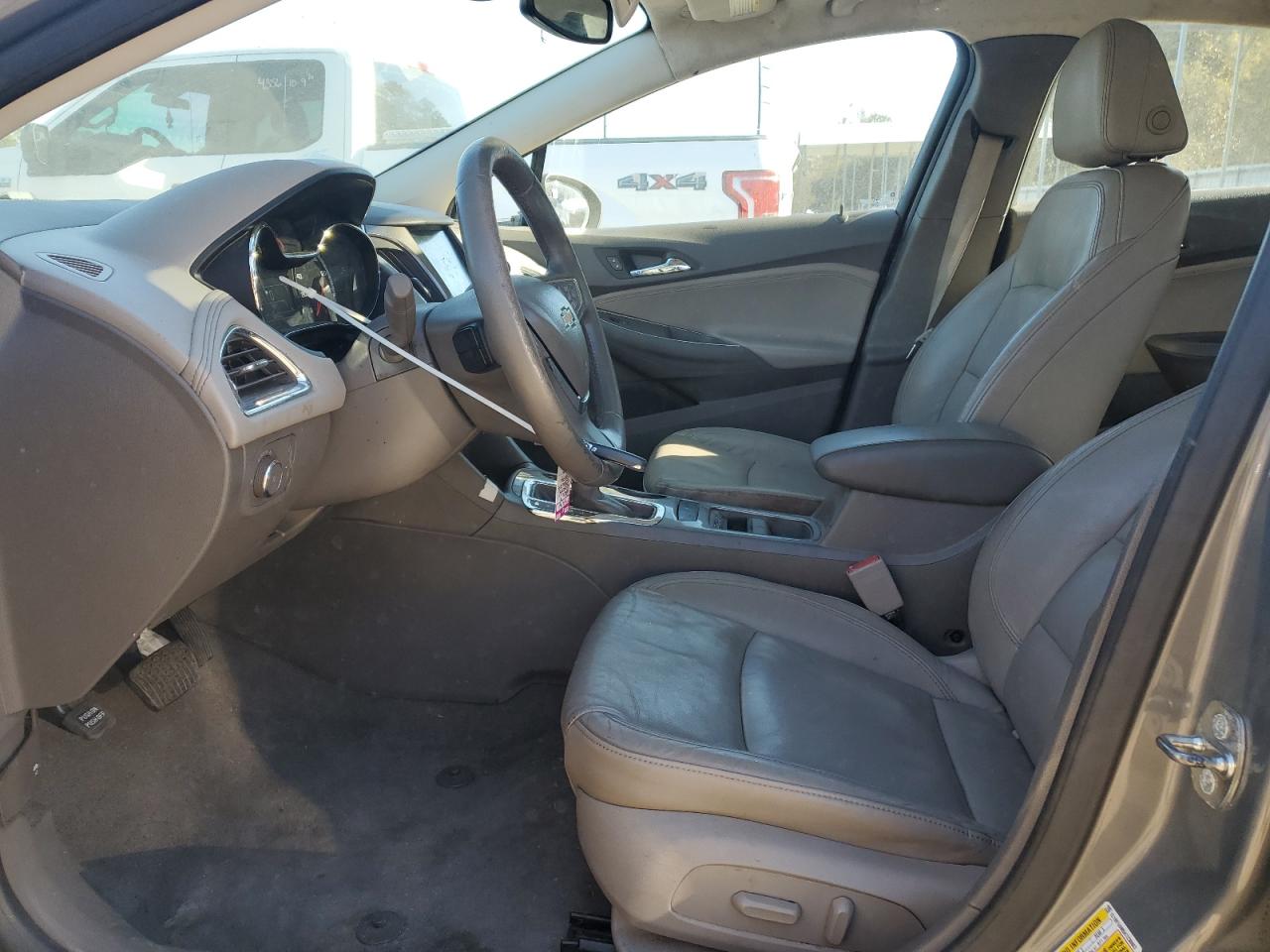 2017 Chevrolet Cruze - Image 7