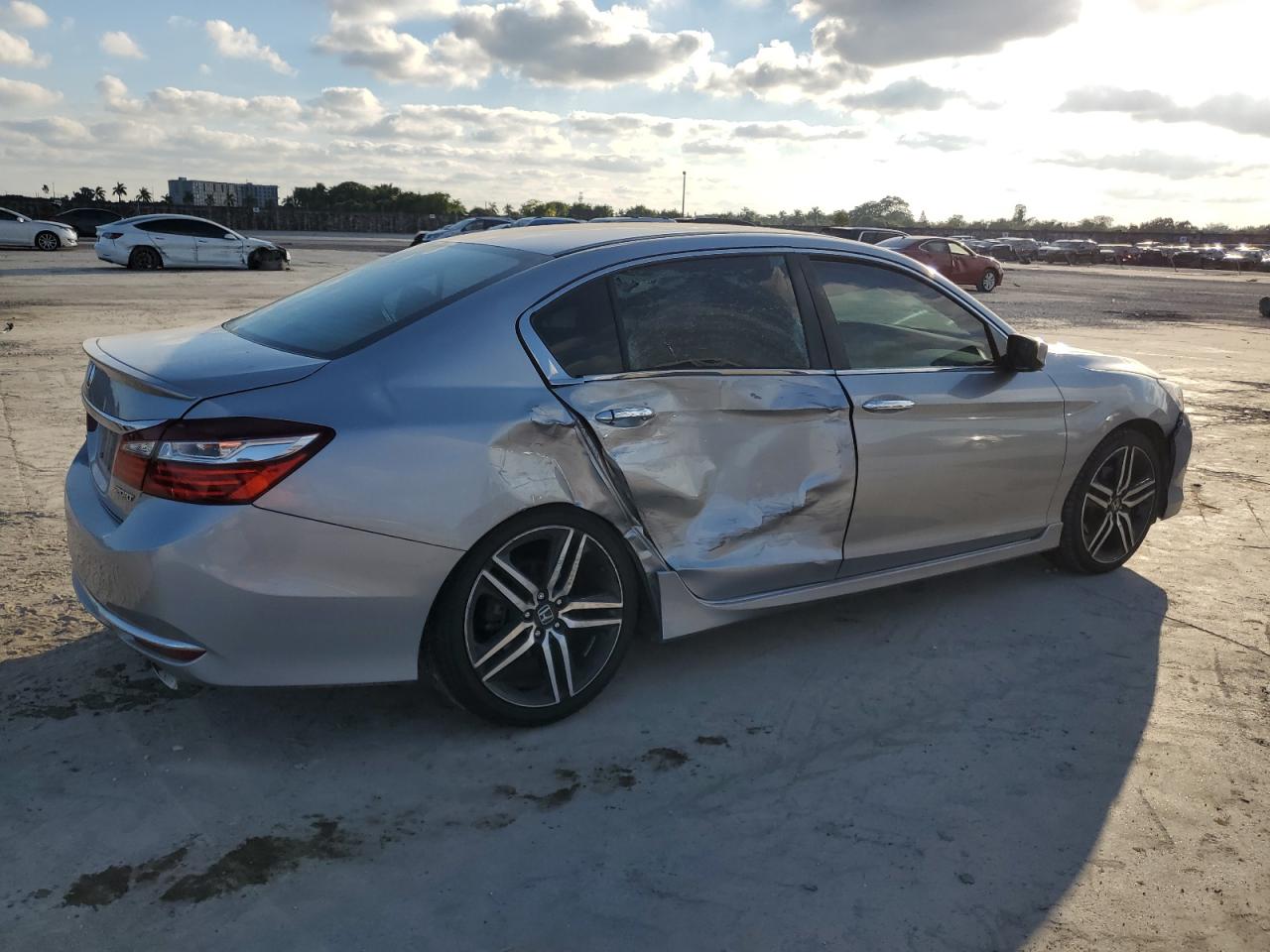 2017 Honda Accord - Image 3