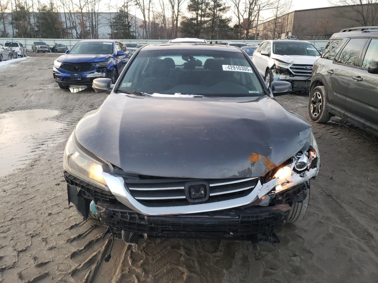 2013 Honda Accord - Image 5