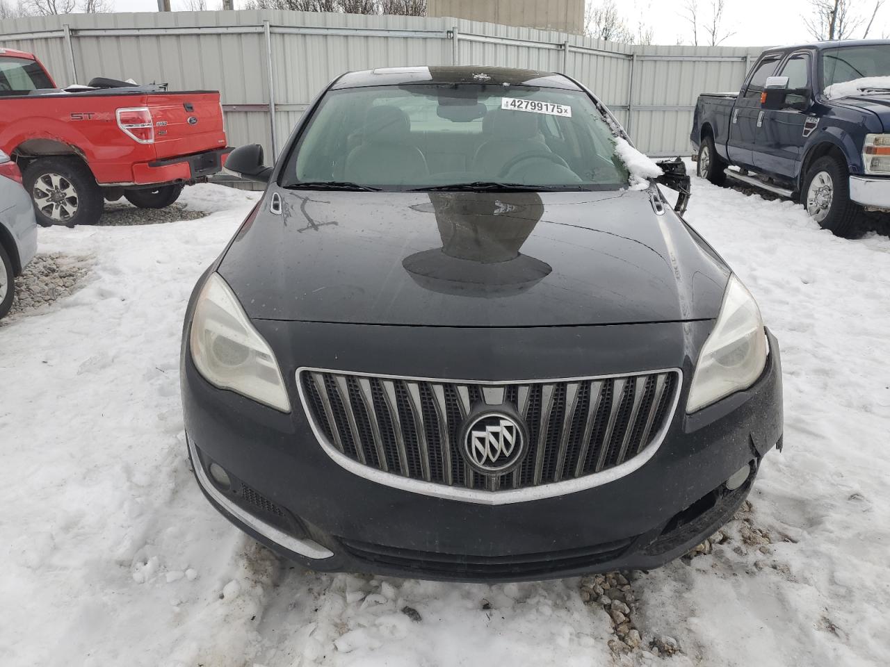 2014 Buick Regal - Image 5