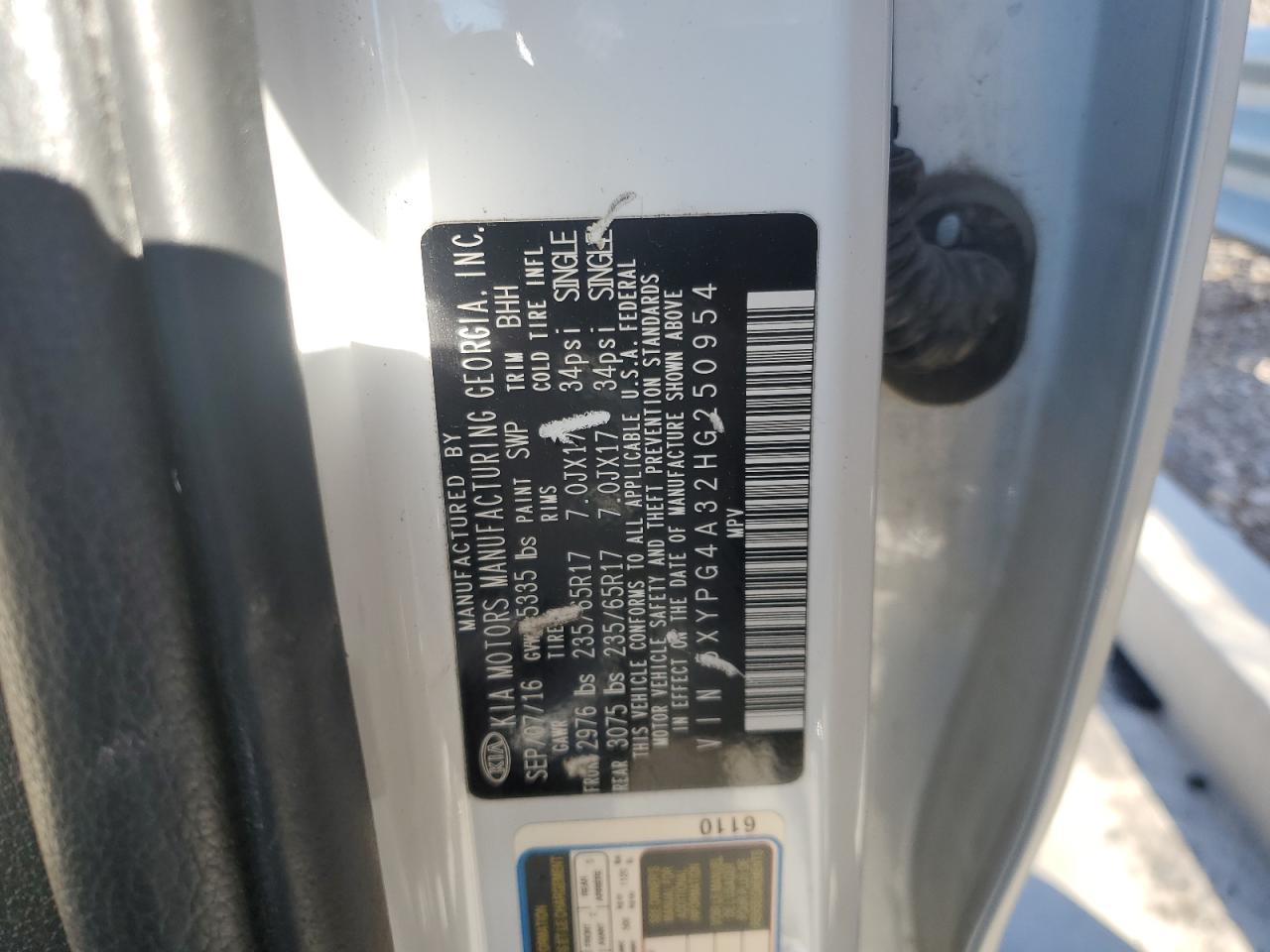 2017 Kia Sorento - Image 14