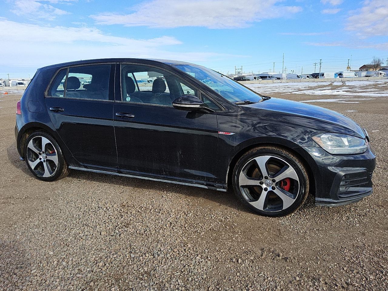 2018 Volkswagen GTI - Image 4