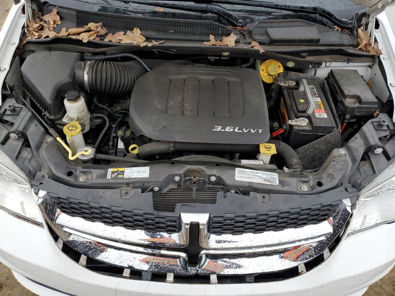 2016 Dodge Caravan - Image 12