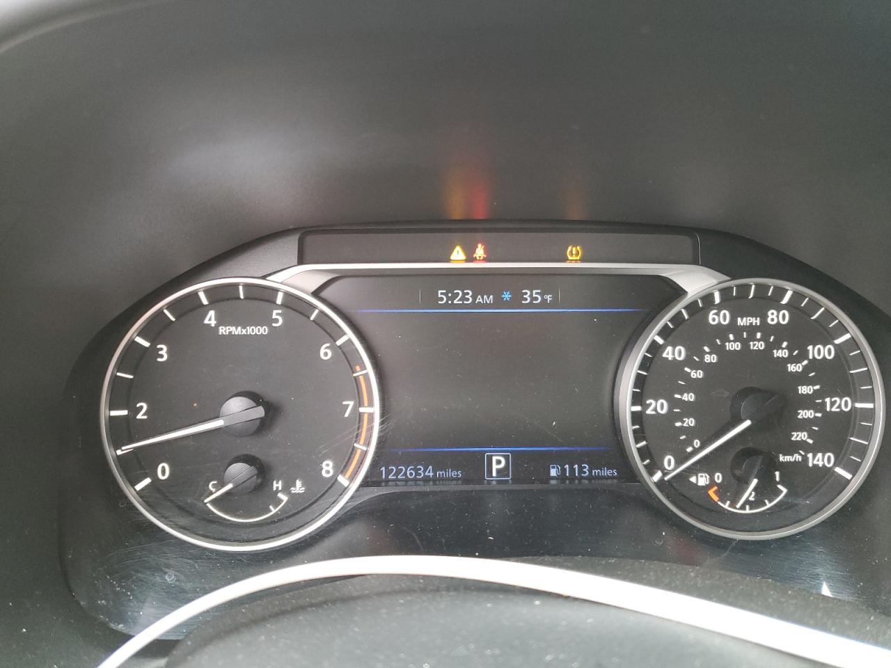 2019 Nissan Altima - Image 9