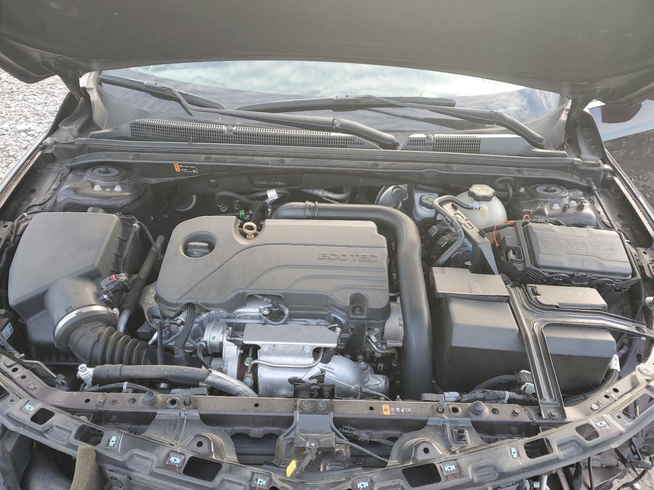 2020 Chevrolet Malibu - Image 12