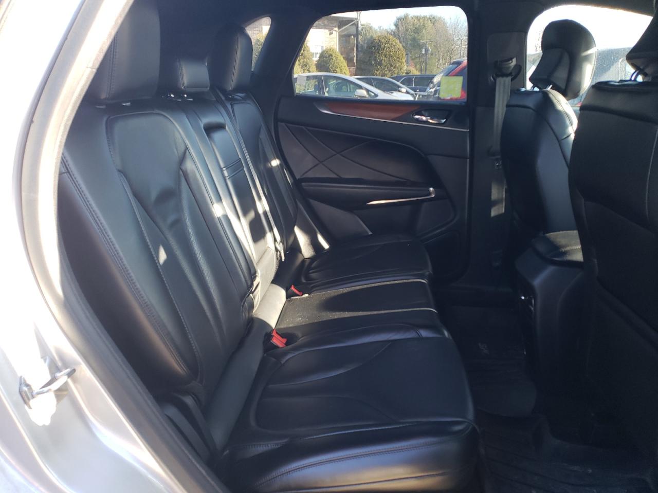 2017 Lincoln MKC - Image 11