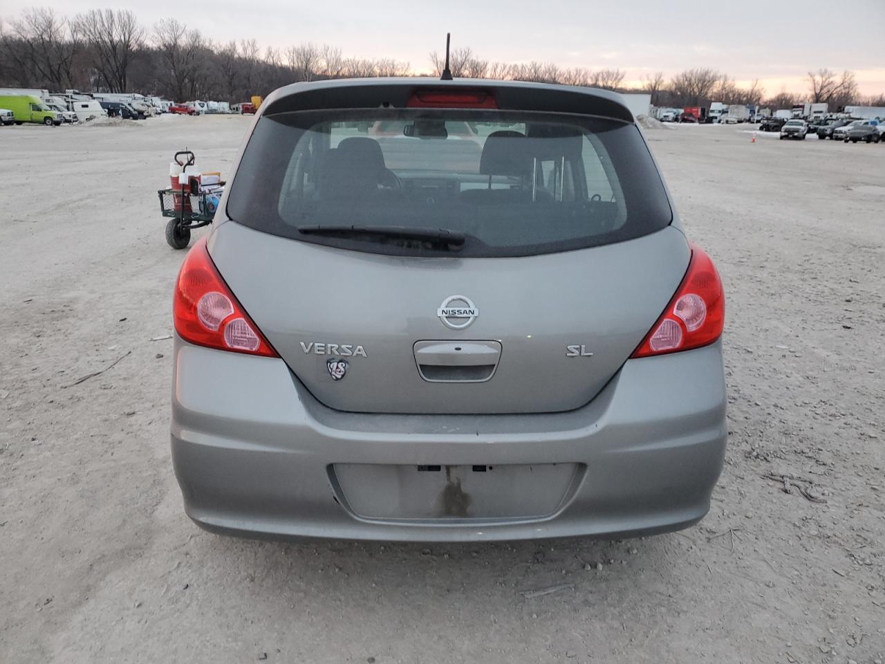2012 Nissan Versa - Image 6