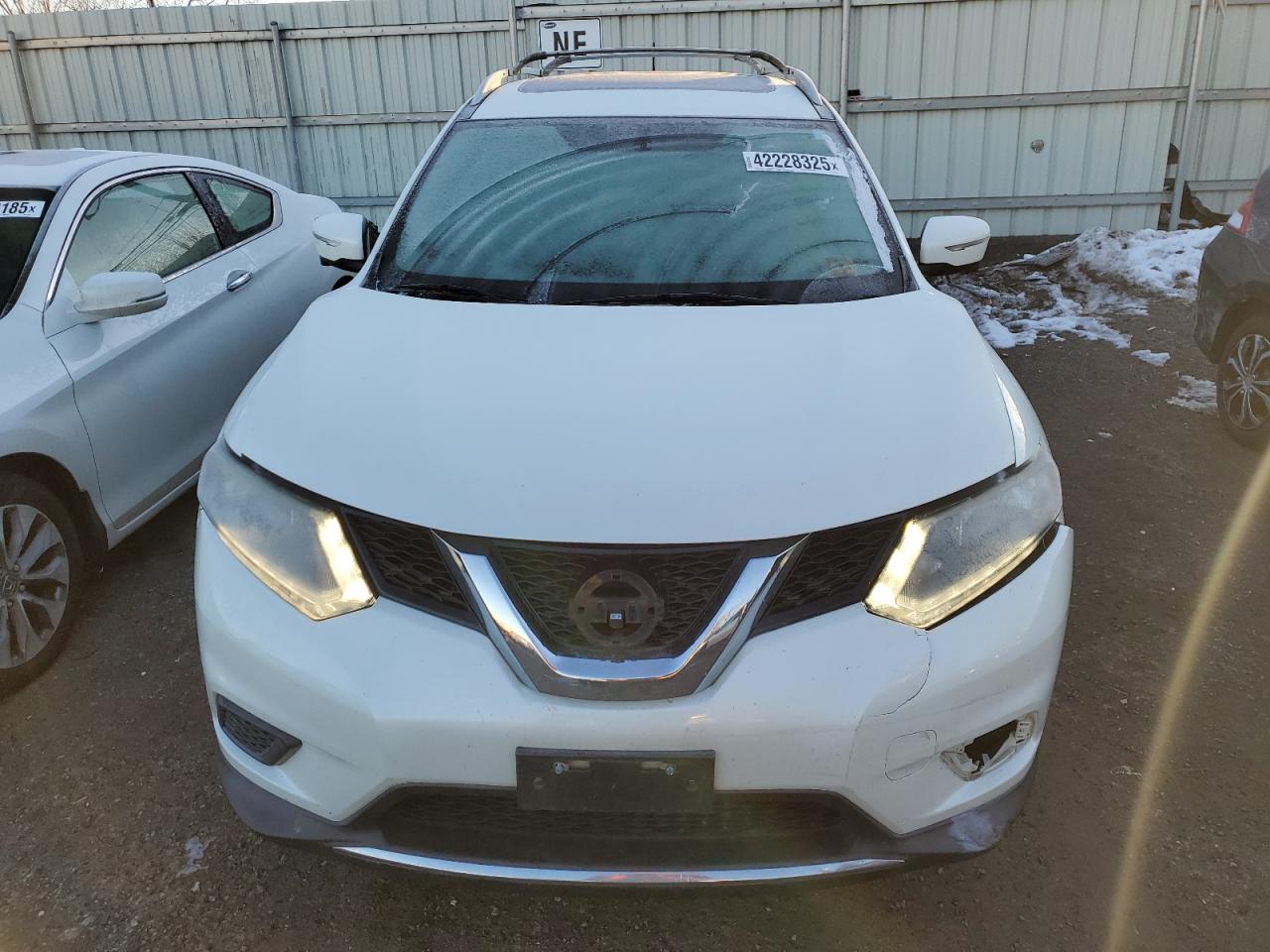 2015 Nissan Rogue - Image 5