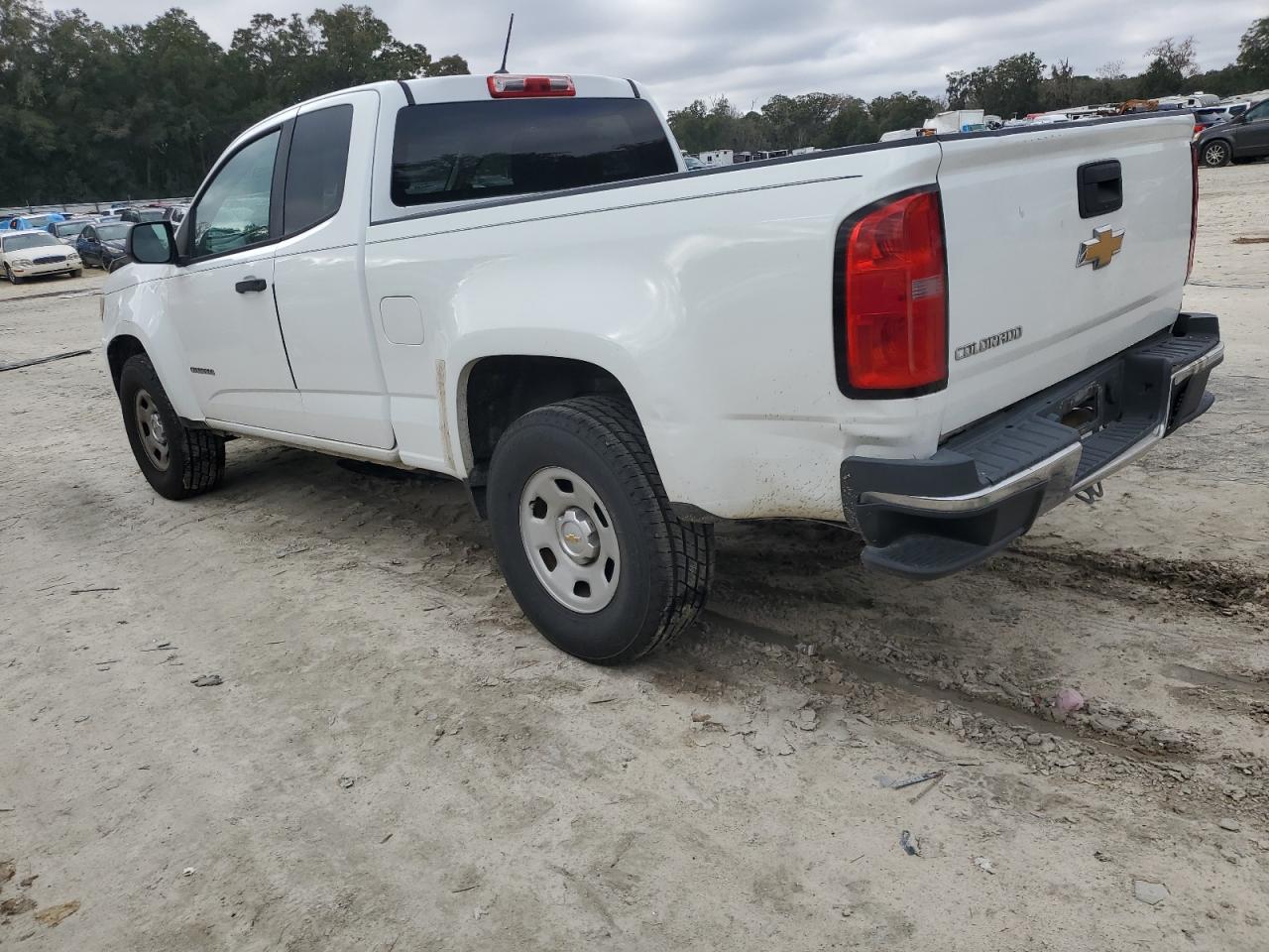 2016 Chevrolet Colorado - Image 2