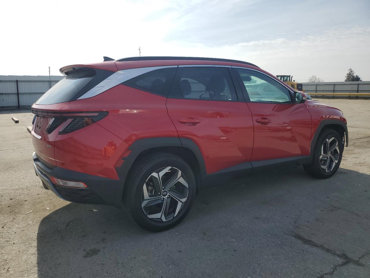 2023 Hyundai Tucson - Image 3