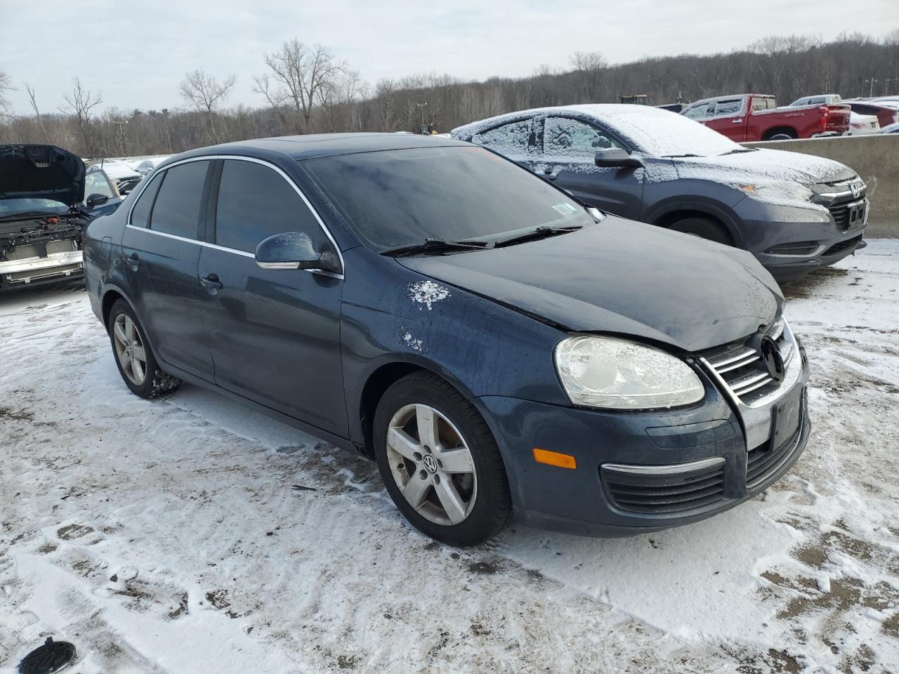 2008 Volkswagen Jetta - Image 4