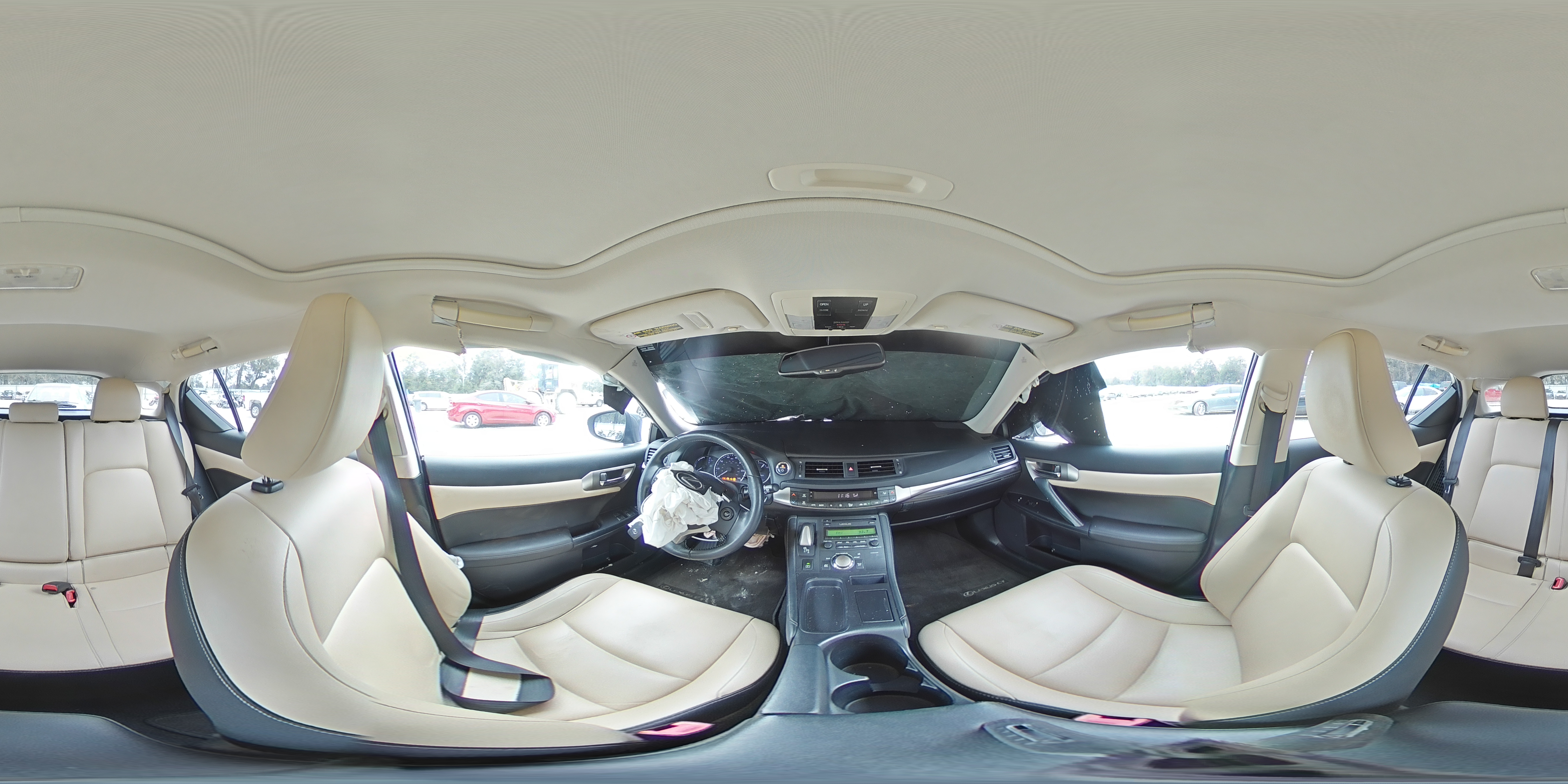 2015 Lexus CT - Image 12