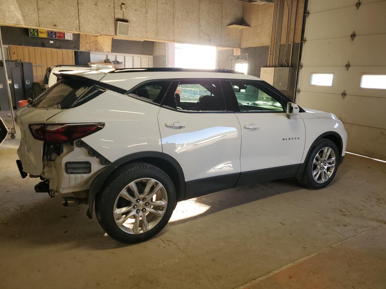 2020 Chevrolet Blazer - Image 3