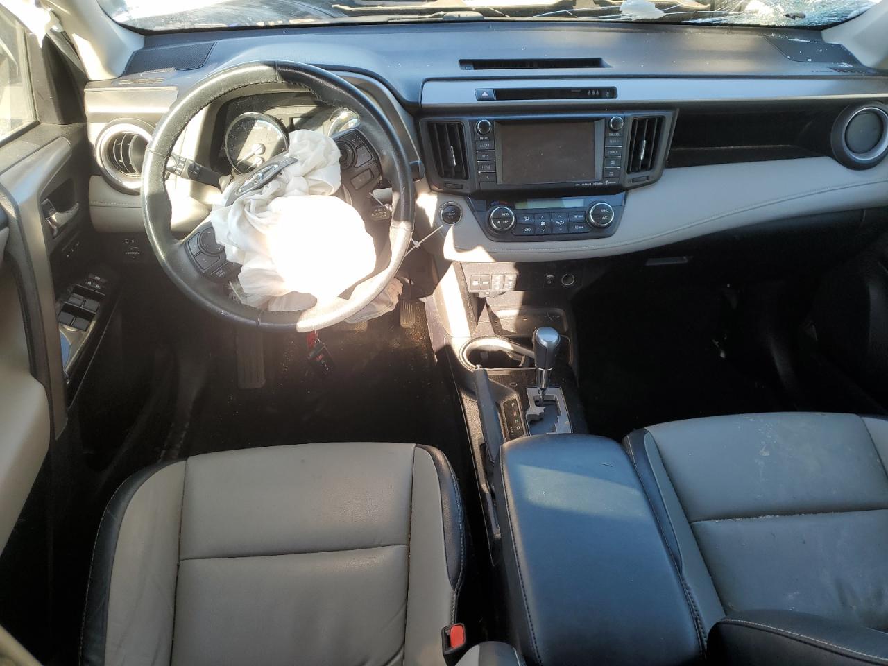 2017 Toyota RAV 4 - Image 8