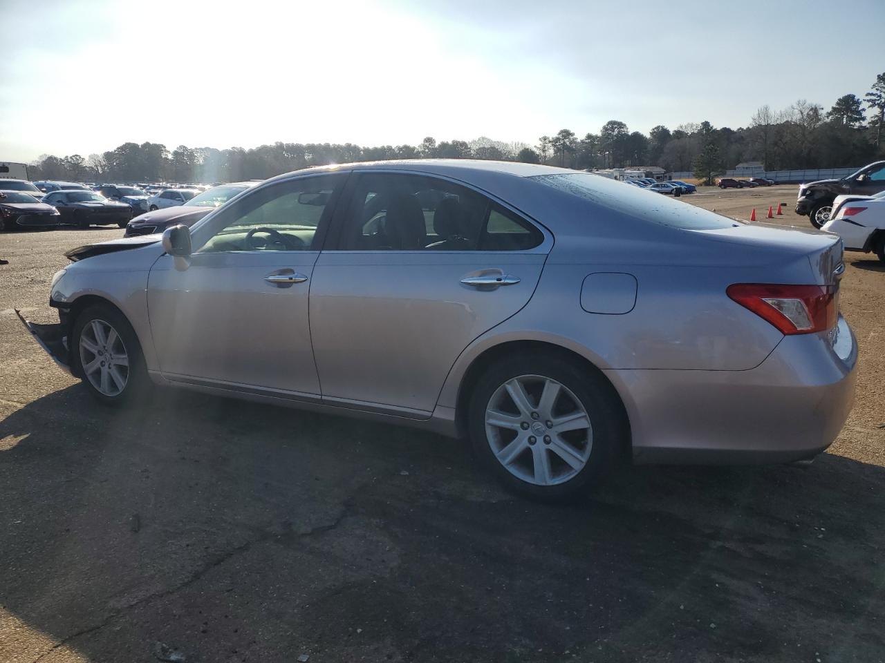2007 Lexus ES - Image 2