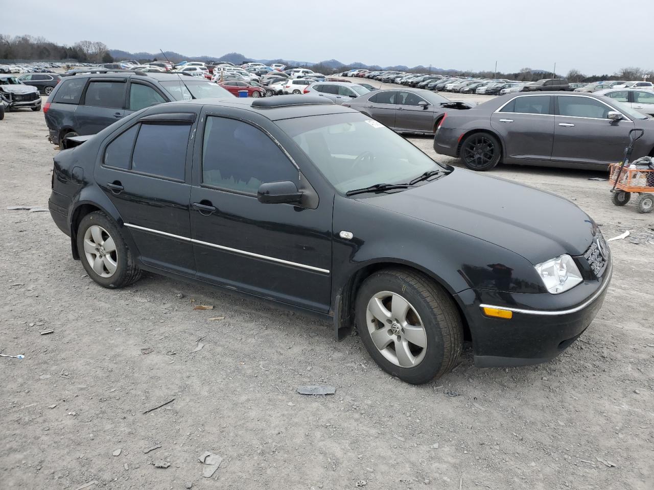2004 Volkswagen Jetta - Image 4