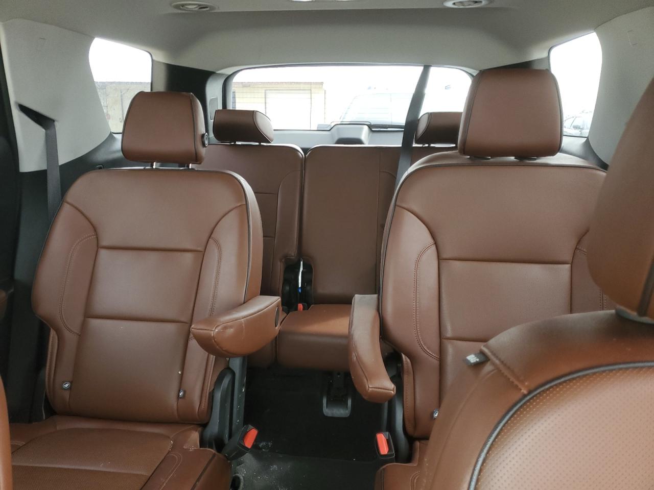 2018 Chevrolet Traverse - Image 10