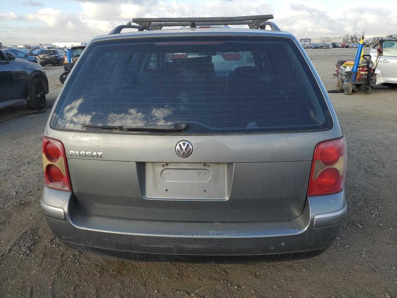 2002 Volkswagen Passat - Image 6