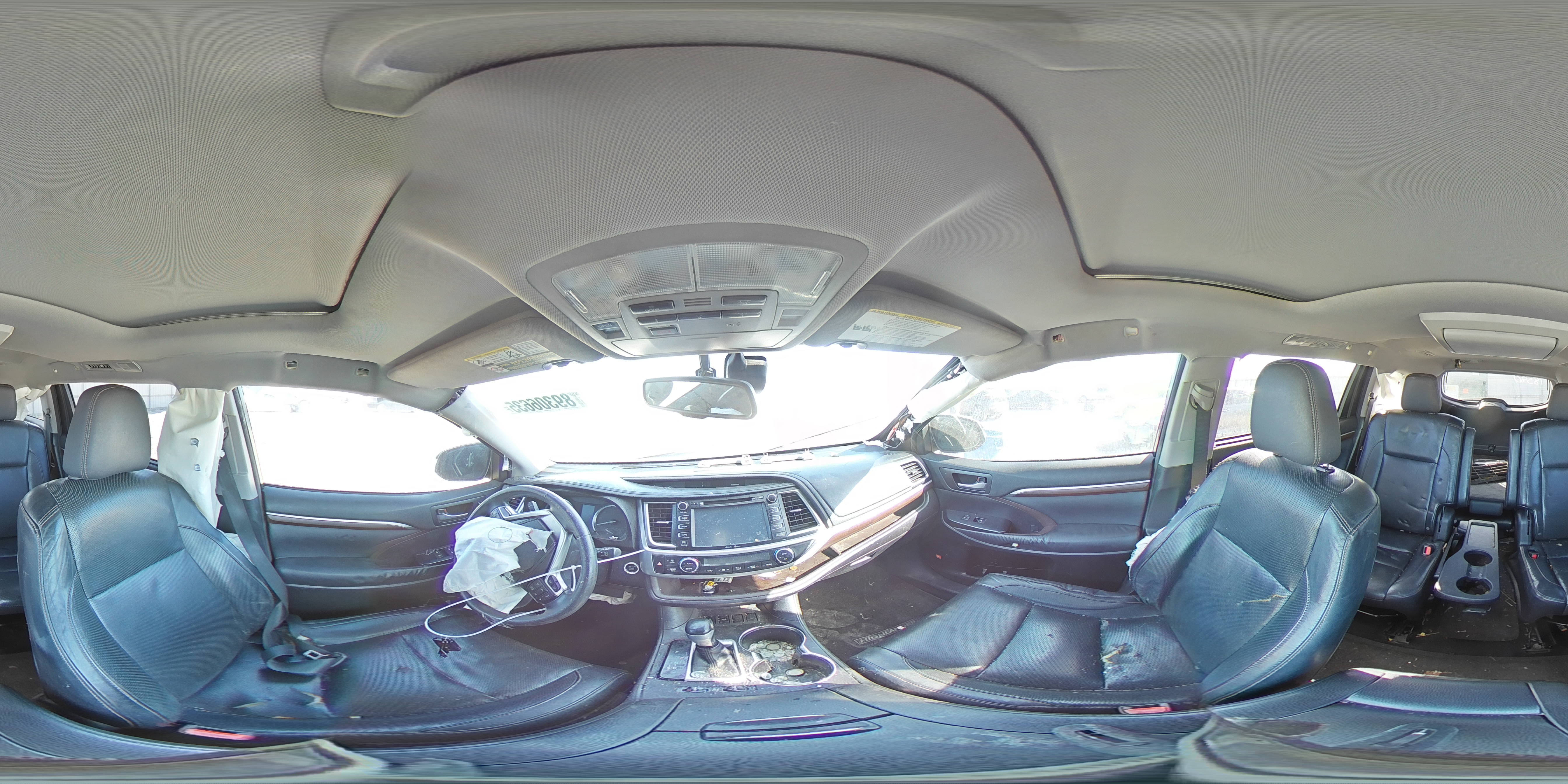 2014 Toyota Highlander - Image 14