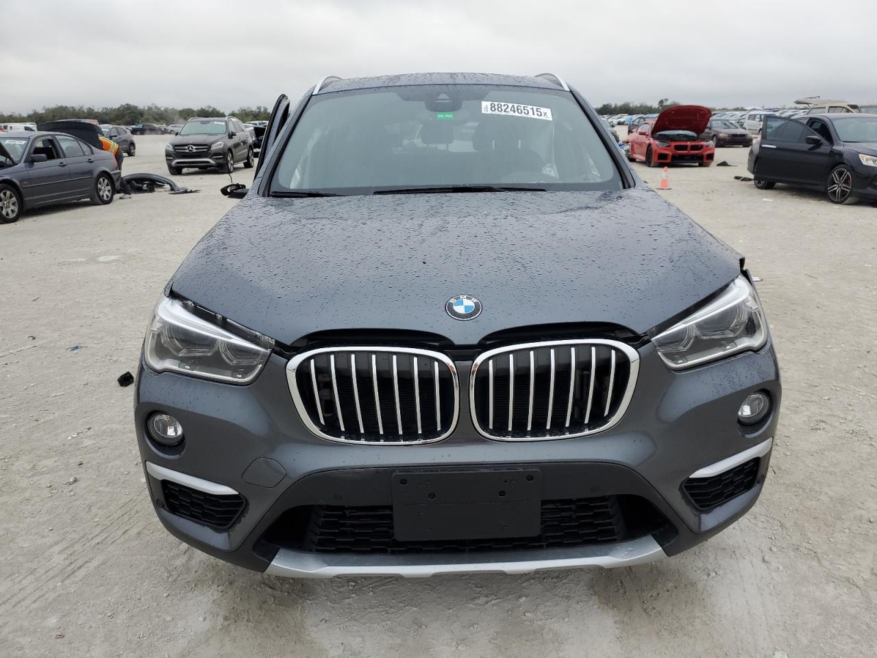 2017 BMW X1 - Image 5