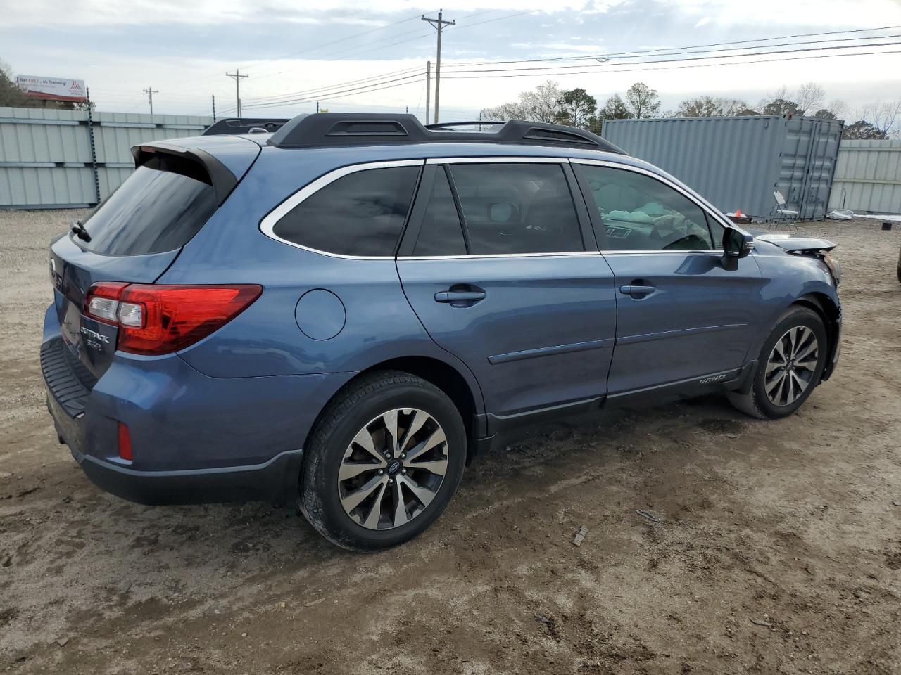 2015 Subaru Outback - Image 3