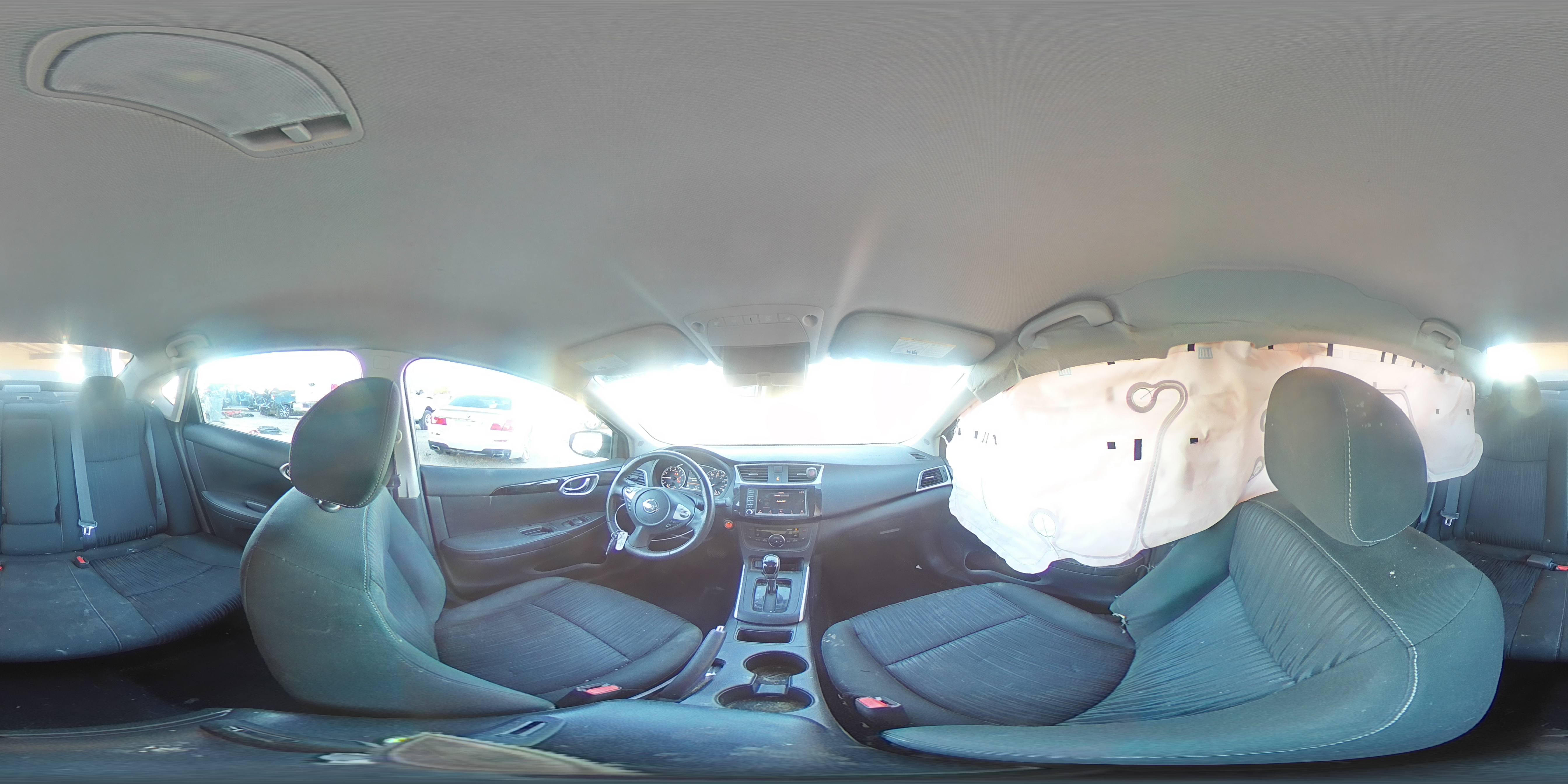 2019 Nissan Sentra - Image 12