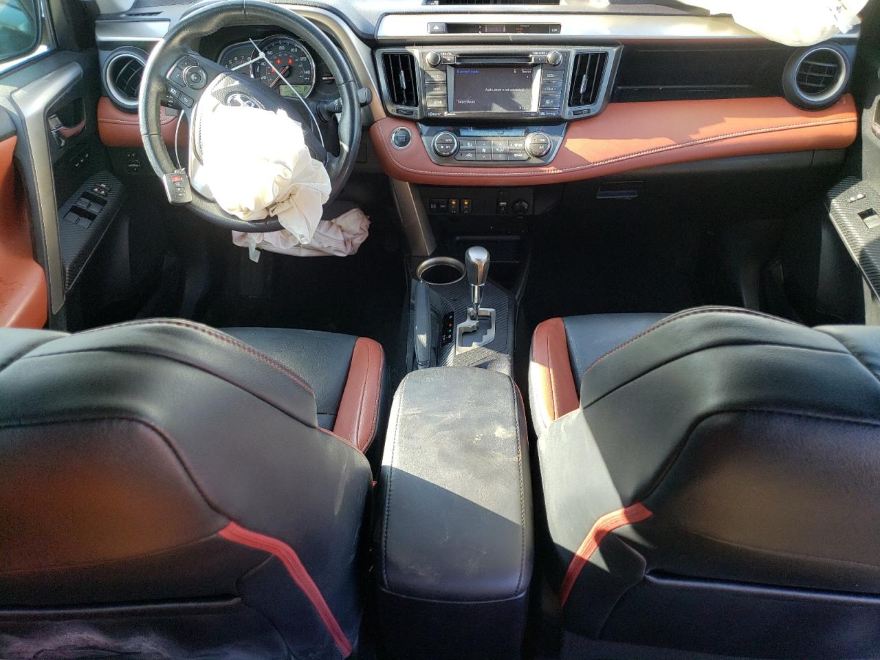 2015 Toyota RAV 4 - Image 8
