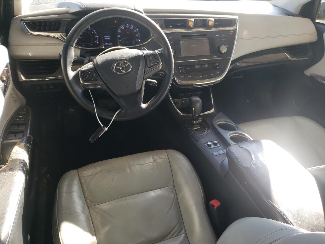 2013 Toyota Avalon - Image 8