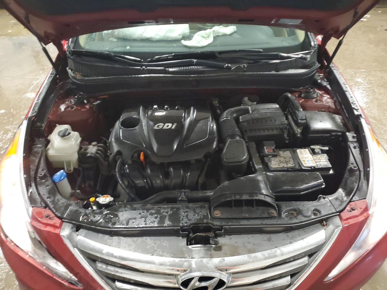 2014 Hyundai Sonata - Image 11