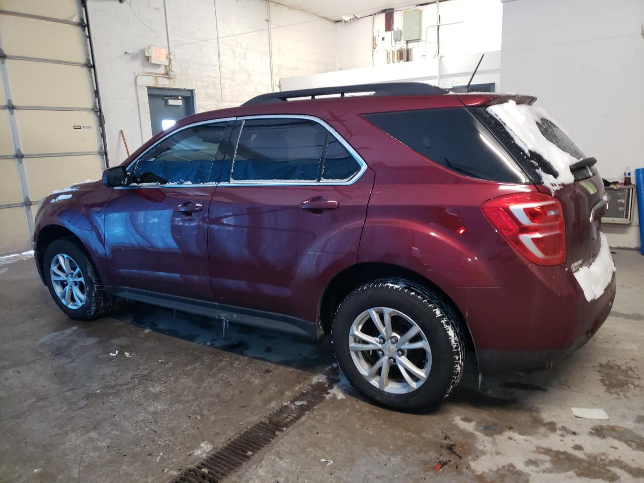 2017 Chevrolet Equinox - Image 2